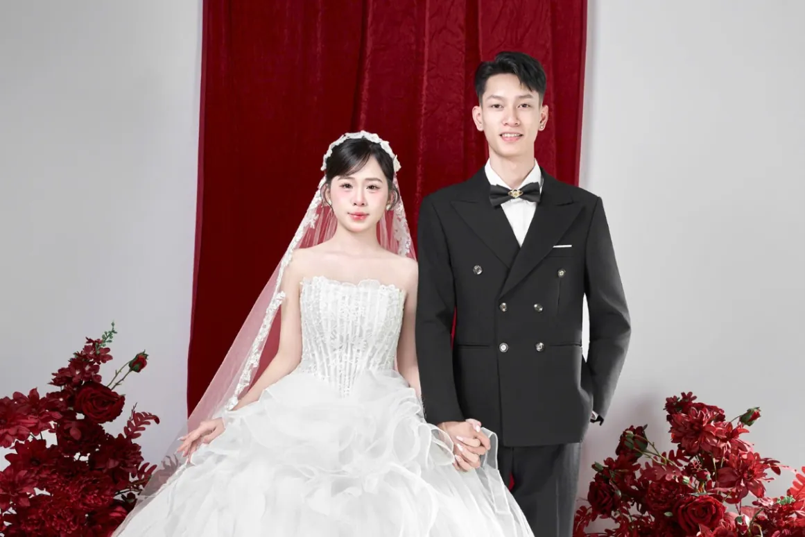 Thiệp Đám Cưới Chung Kiên & Kiều Hoa do Thiệp Cưới Online Premium làm cho khách